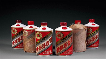 酒知识︱为什么说“啤酒大口喝，白酒小口抿”